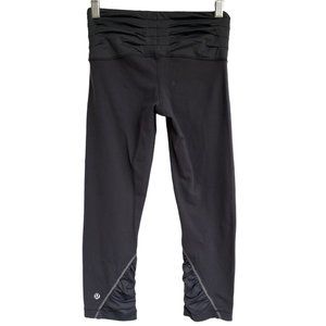 Lululemon Embrace Crop Capri Legging Women's Size 4 Gray Ruched Pin Tuck